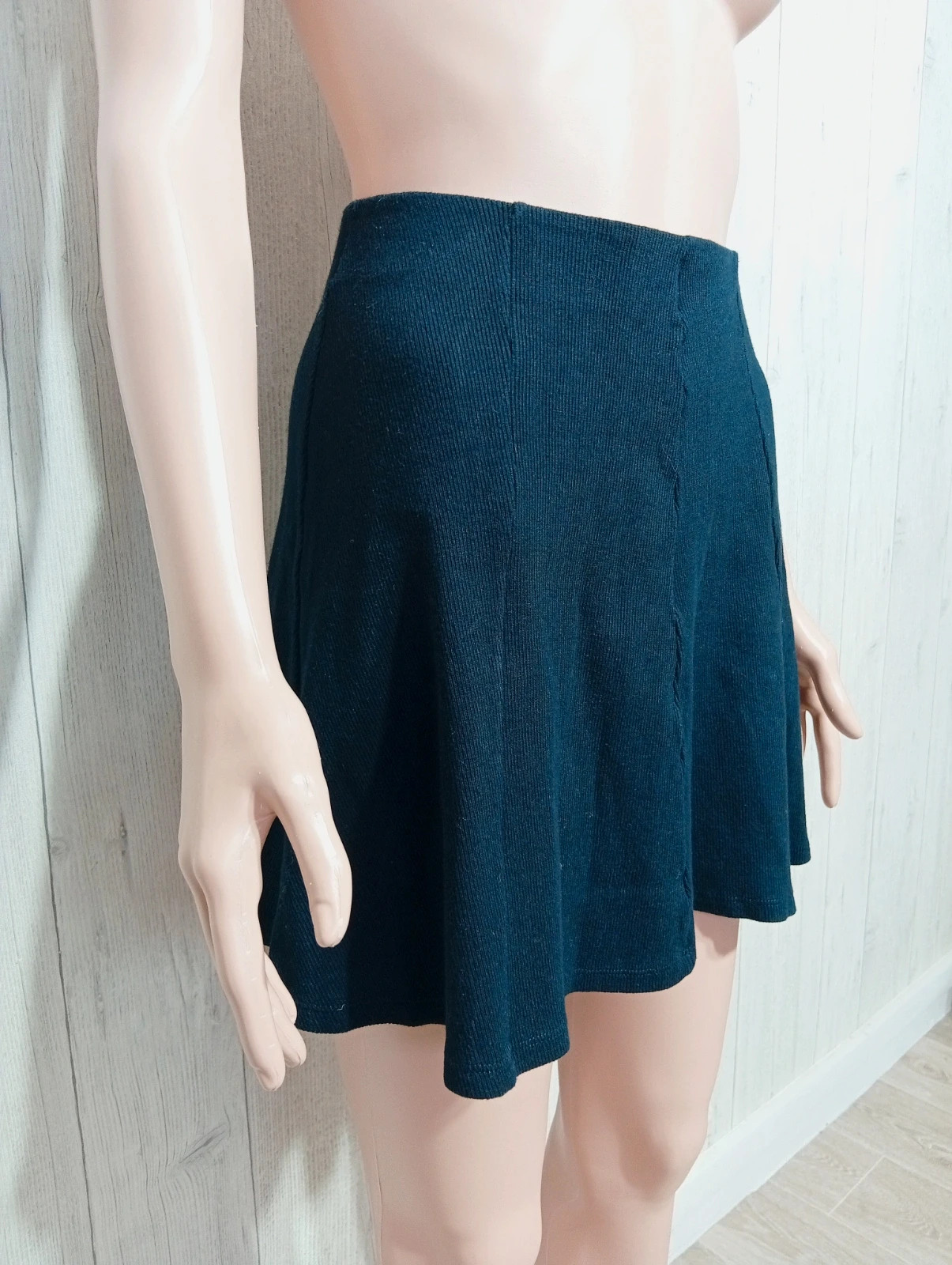 Jupe femme - taille M/38 - pull&bear - couleur noir – Pull & Bear – taille M / 38 / 10 2