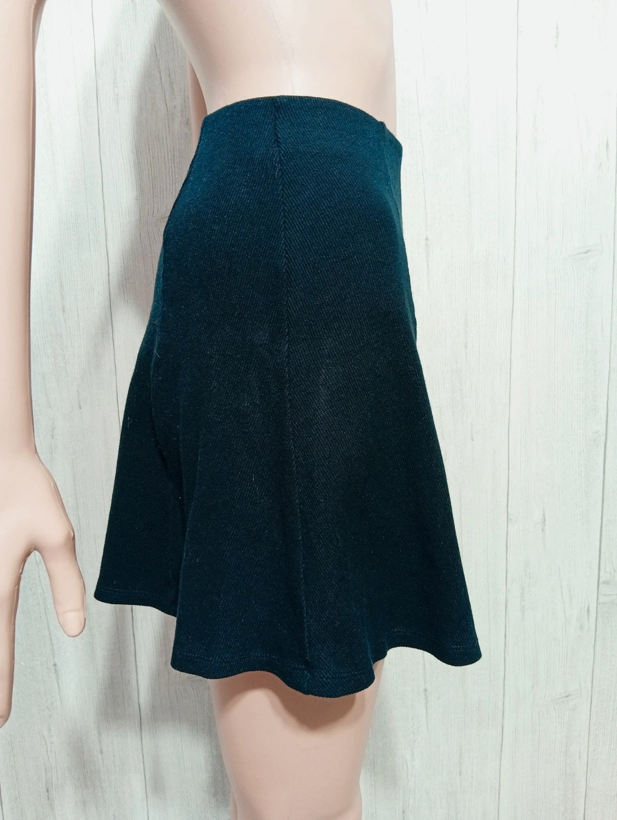 Jupe femme - taille M/38 - pull&bear - couleur noir – Pull & Bear – taille M / 38 / 10 4