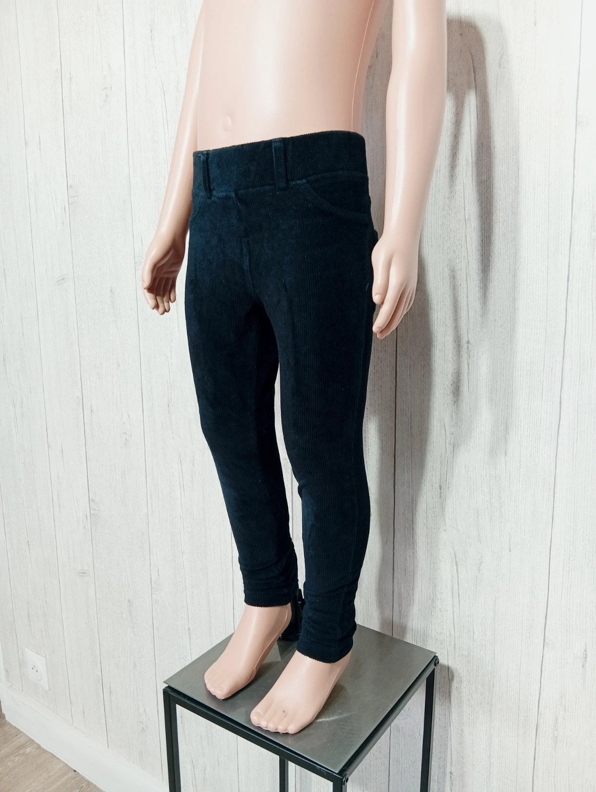 Pantalon fille - taille 6 ans (116 cm)- la halle - couleur noir – La Halle – taille 6 ans / 116 cm 5