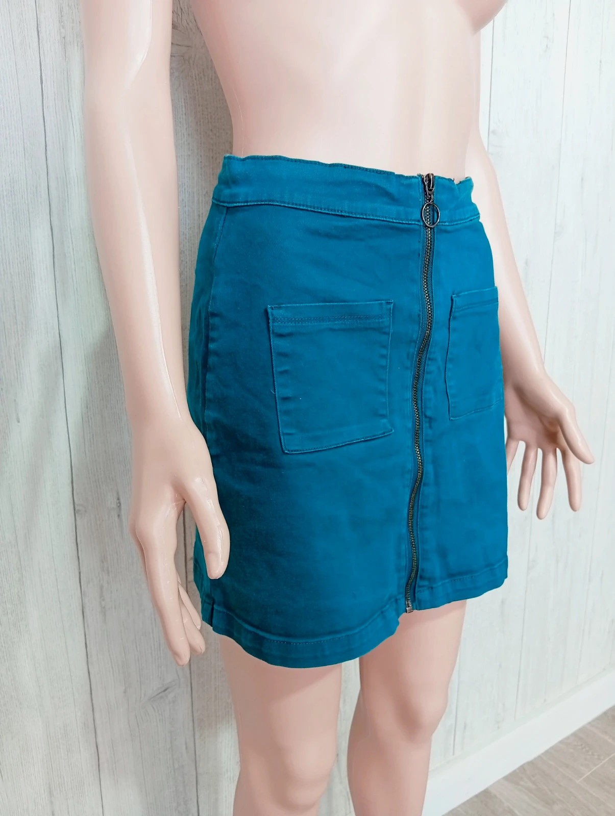 Jupe fille - taille M/38 - Jennyfer - couleur vert fonce – Jennyfer – taille M / 38 / 10 2