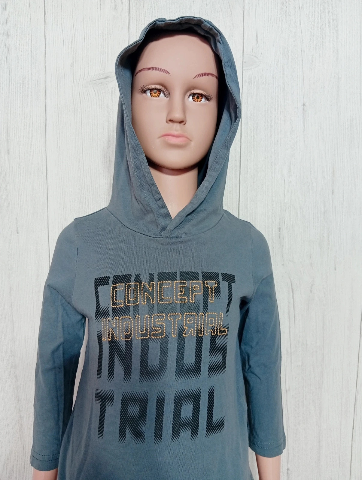 Pull a capuche garcon - taille 3 ans (90/97 cm) - Kiabi - couleur gris noir jaune – Kiabi – taille 3 ans / 98 cm 2