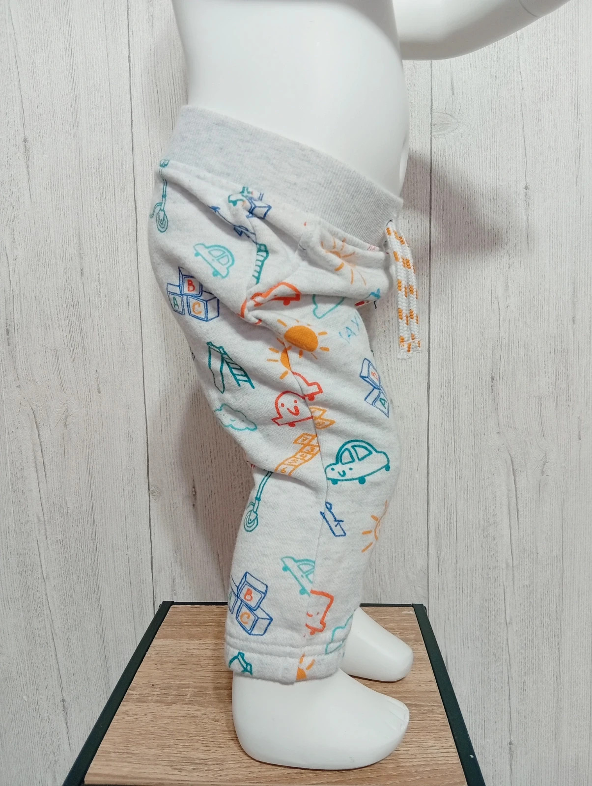 Pantalon garçon - taille 6/9 mois - primark - couleur gris et multicolore – Primark – taille 6-9 mois / 68 cm 4