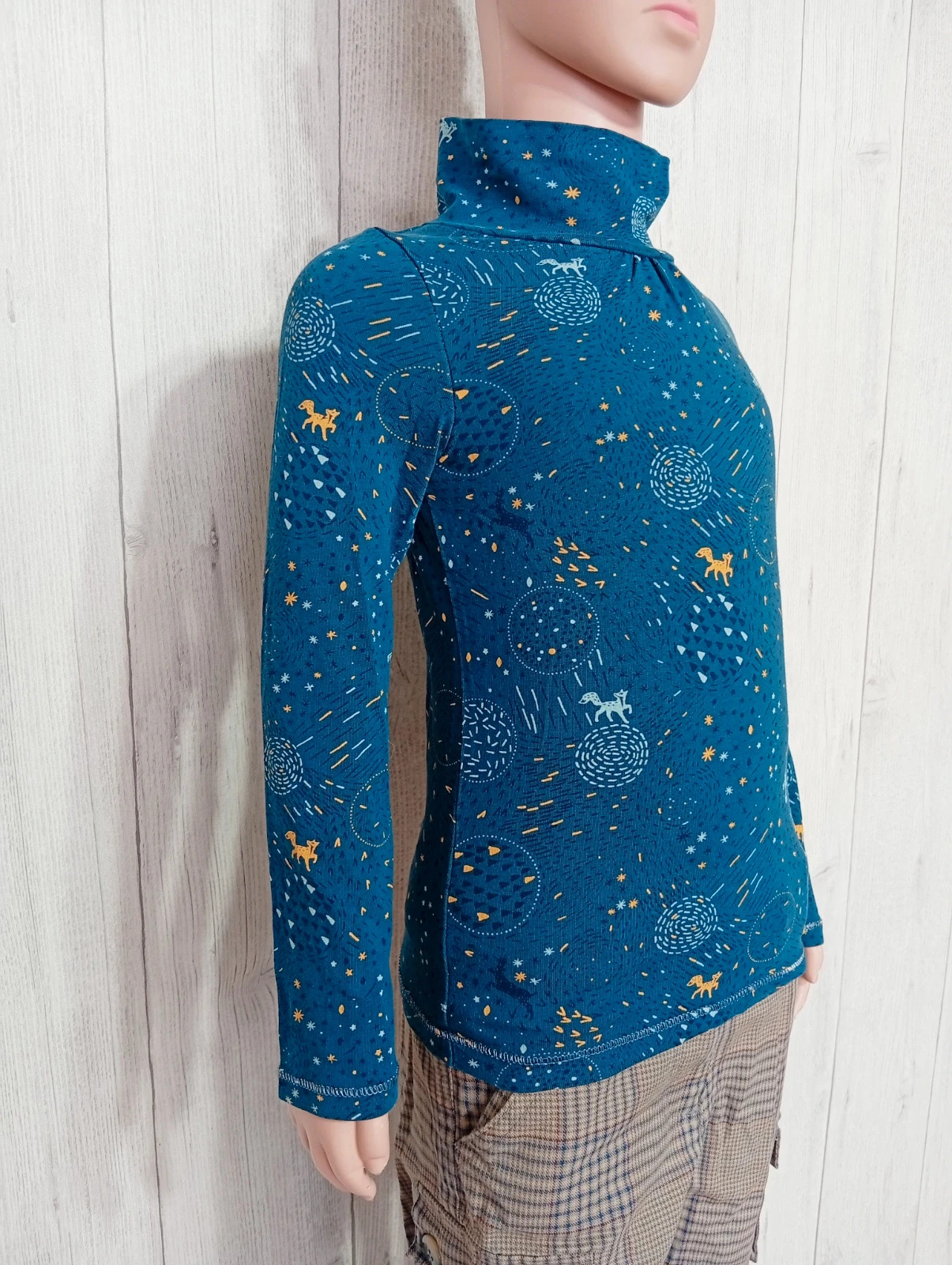 Pull à col roulé fille- taille 5 ans- la halle - couleur marine moutarde – La Halle – taille 5 ans / 110 cm 4