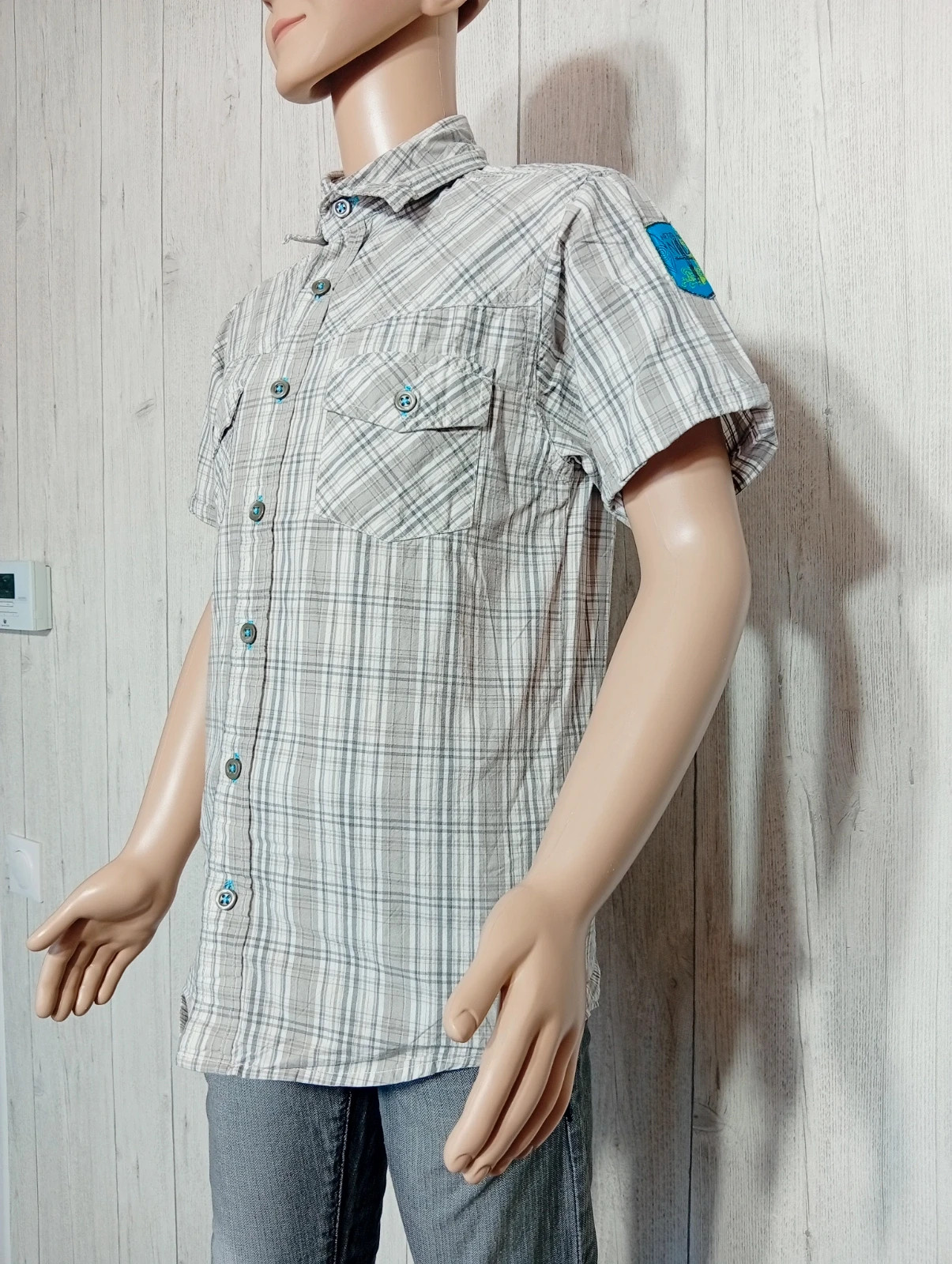 Chemise manche courte garçon - taille 8 ans (128 cm) - studio 100 - couleur gris et blanc – Studio 100 – taille 8 ans / 128 cm 5