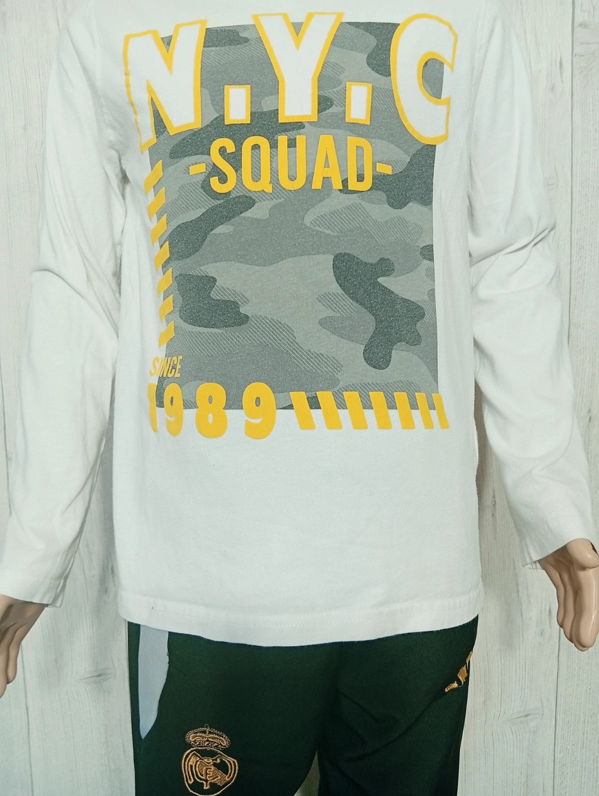 T-shirt manche longue garcon- taille 10 ans (131/143 cm ) -inextenso - couleur blanc gris – In Extenso – taille 10 ans / 140 cm 3