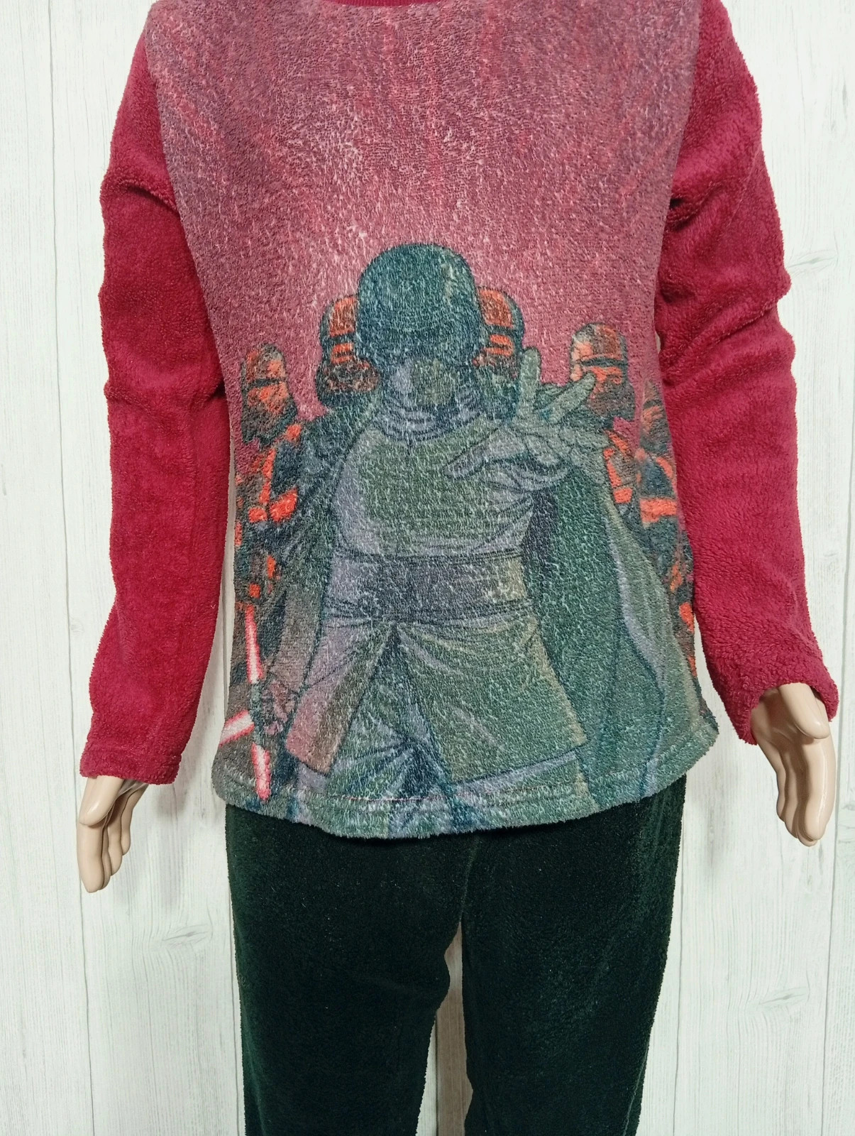Ensemble de pyjama 2 pieces garcon - taille 10 ans (131/143 cm) - star wars - couleur noir bordeaux – Star Wars – taille 10 ans / 140 cm 4