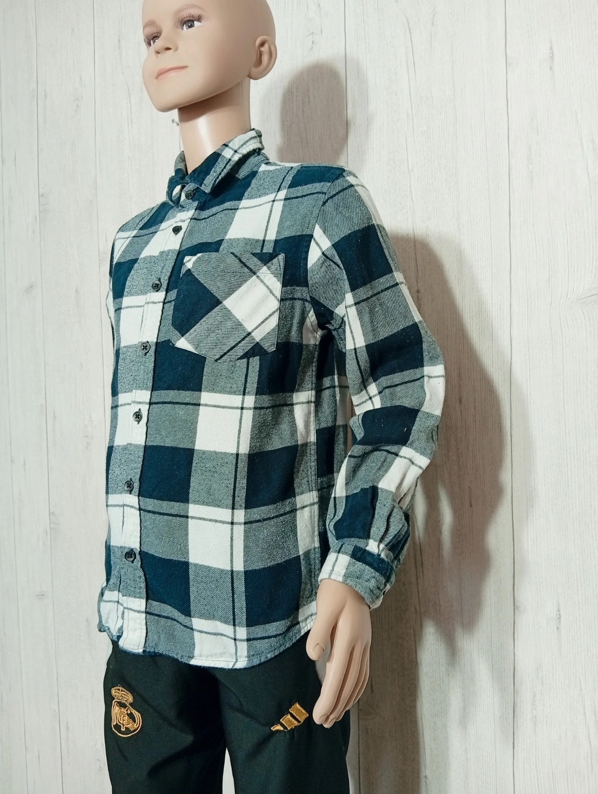 Chemise manche longue garçon - taille 9/ 10 ans (140 cm) - Primark - couleur noir blanc gris – Primark – taille 10 ans / 140 cm 5
