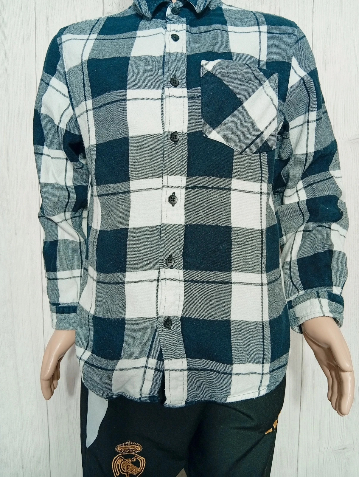 Chemise manche longue garçon - taille 9/ 10 ans (140 cm) - Primark - couleur noir blanc gris – Primark – taille 10 ans / 140 cm 3
