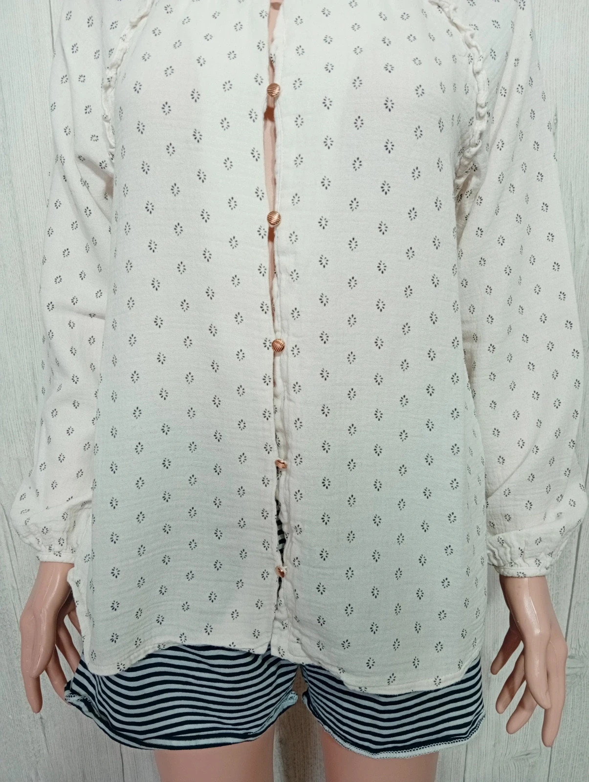 Blouse femme - taille L/40 - carminn - couleur creme et noir – Carminn – taille L / 40 / 12 3