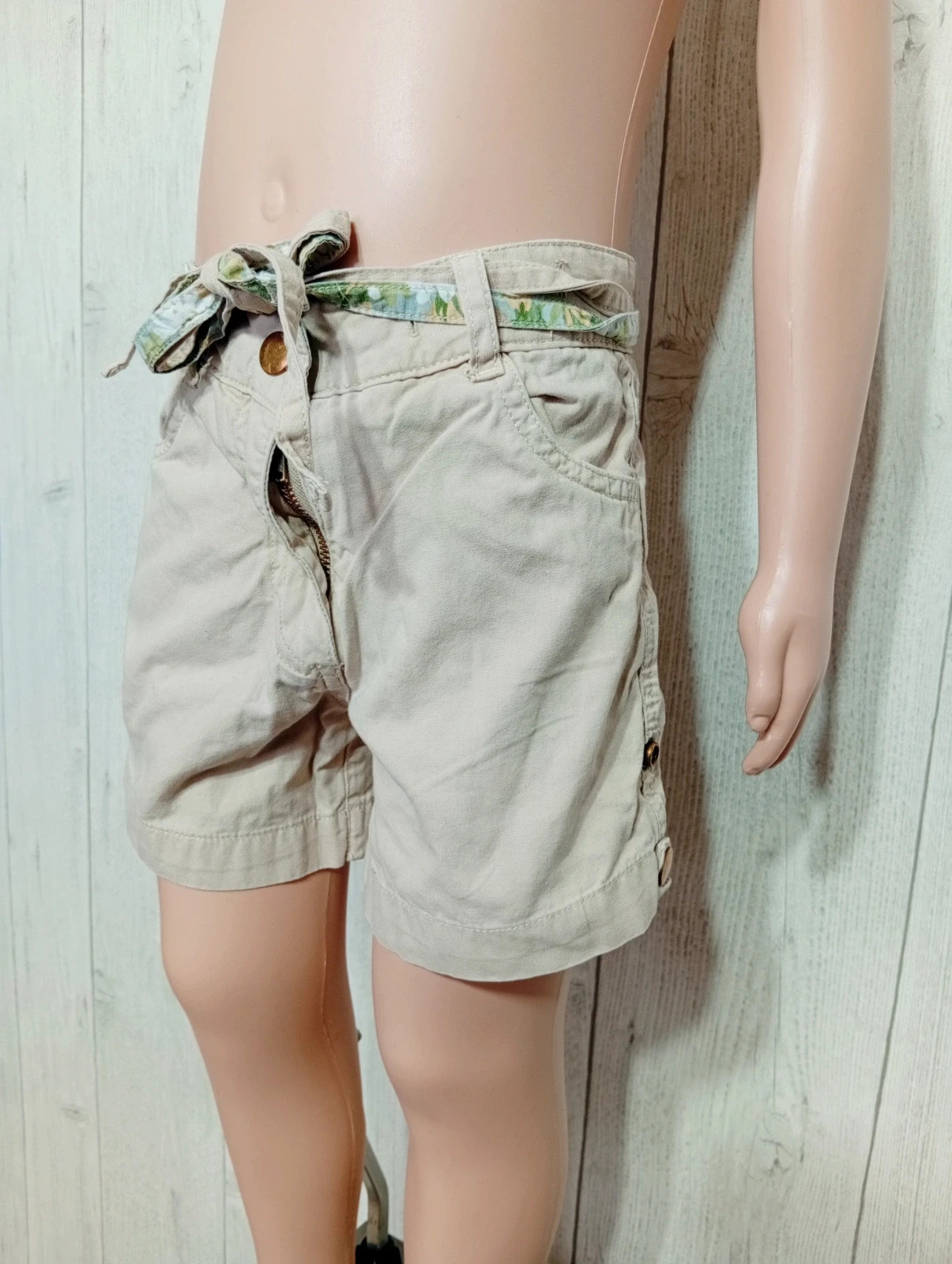 Short fille - taille 4ans (104 cm) - Kiabi kids - couleur beige – Kiabi – taille 4 ans / 104 cm 3