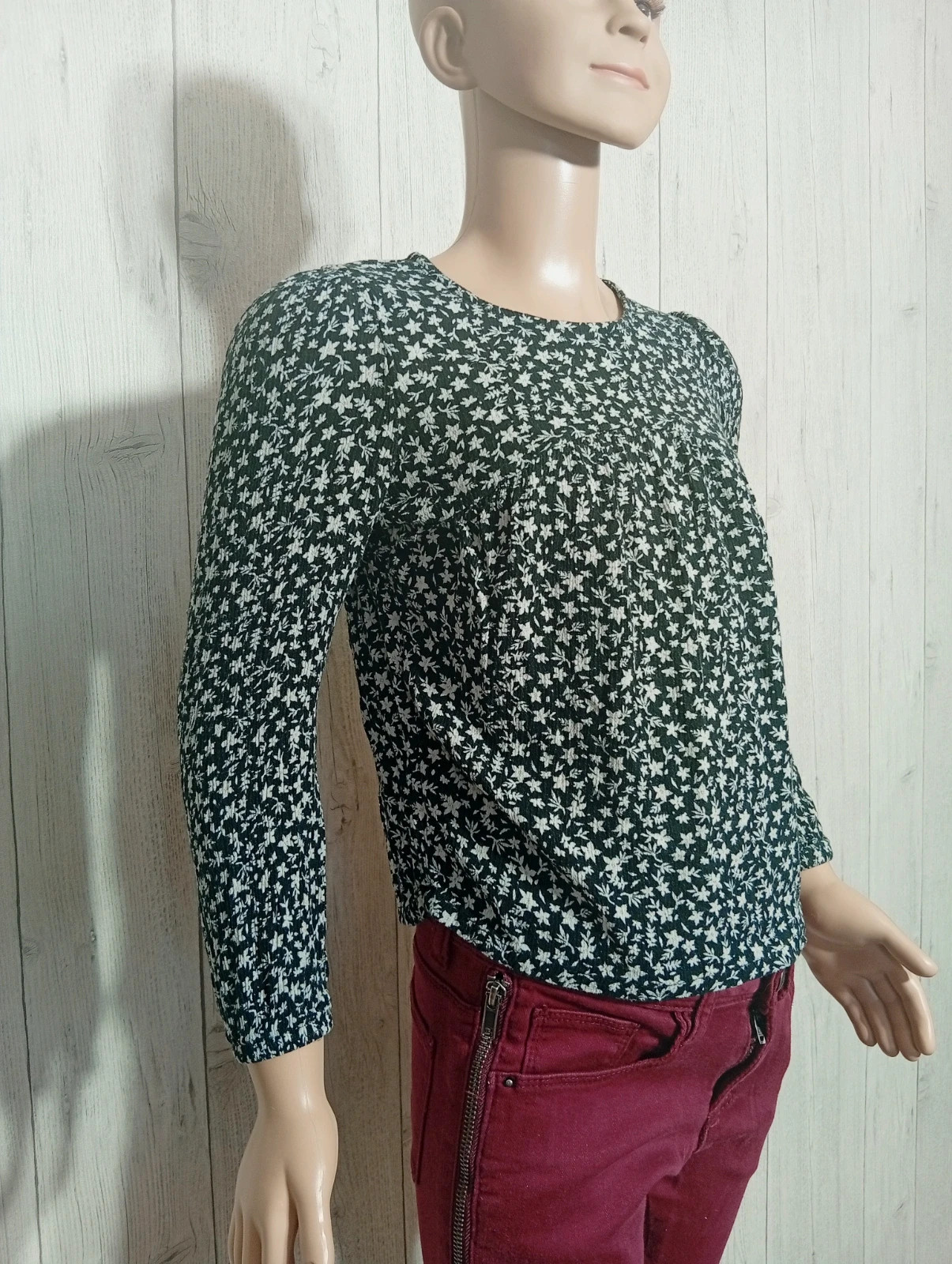 Blouse fille - taille 8 ans (126/131 cm) - Kiabi - couleur noir et blanc – Kiabi – taille 8 ans / 128 cm 4