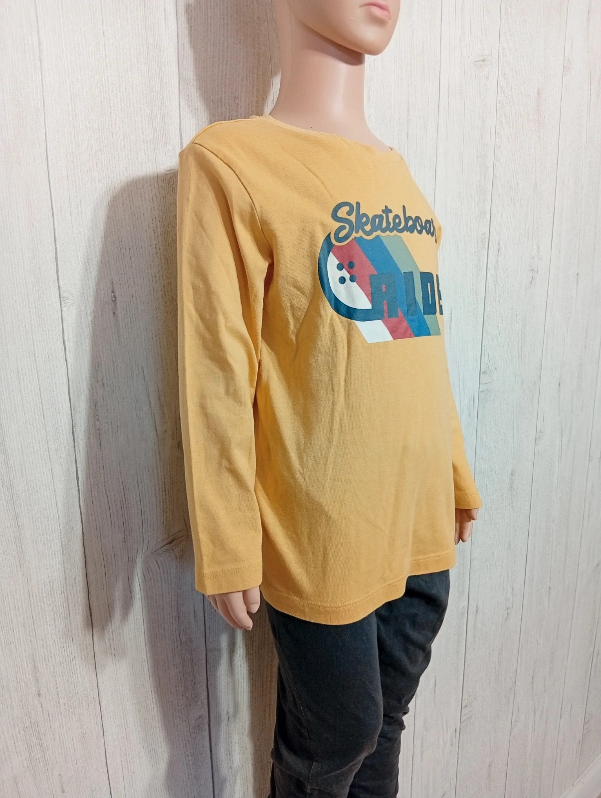 T-shirt manche longue garçon - taille 6ans ( 116 cm) - tape a l'oeil - couleur moutarde – Tape à l'œil – taille 6 ans / 116 cm 4
