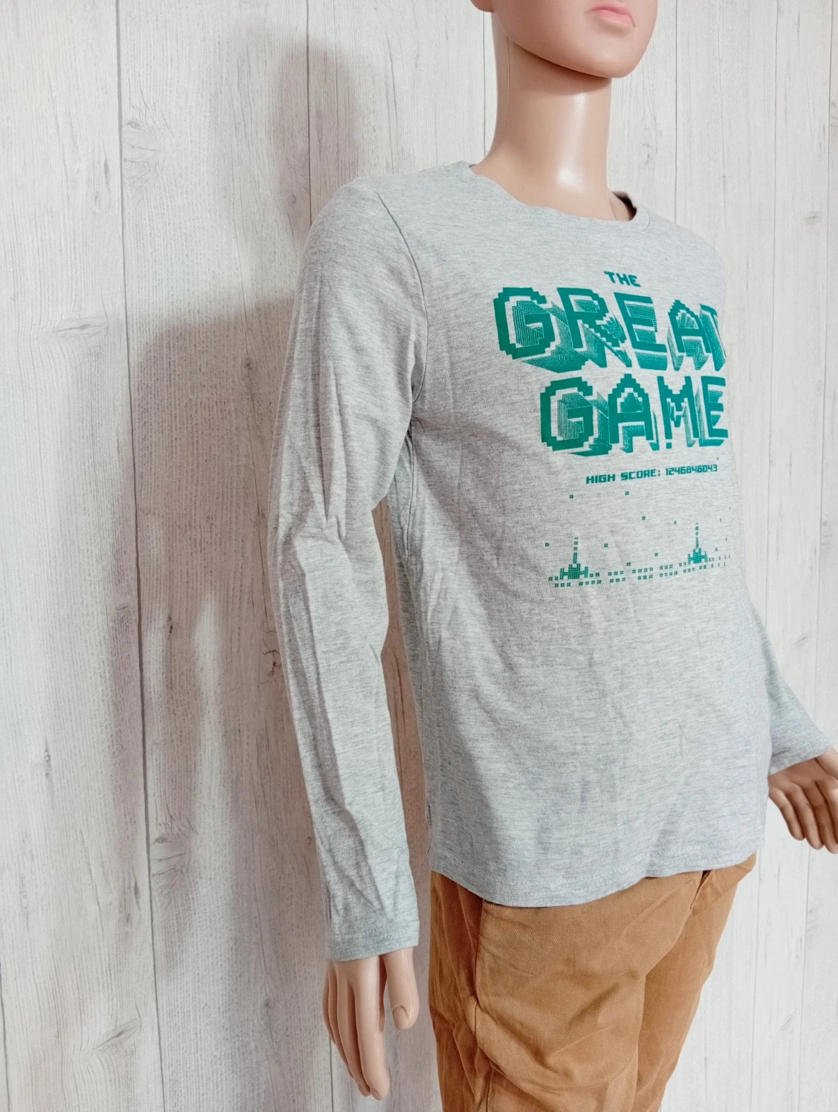 T-shirt manche longue garcon - taille 10 ans ( 138/143 cm)- Kiabi - couleur gris et vert – Kiabi – taille 10 ans / 140 cm 4