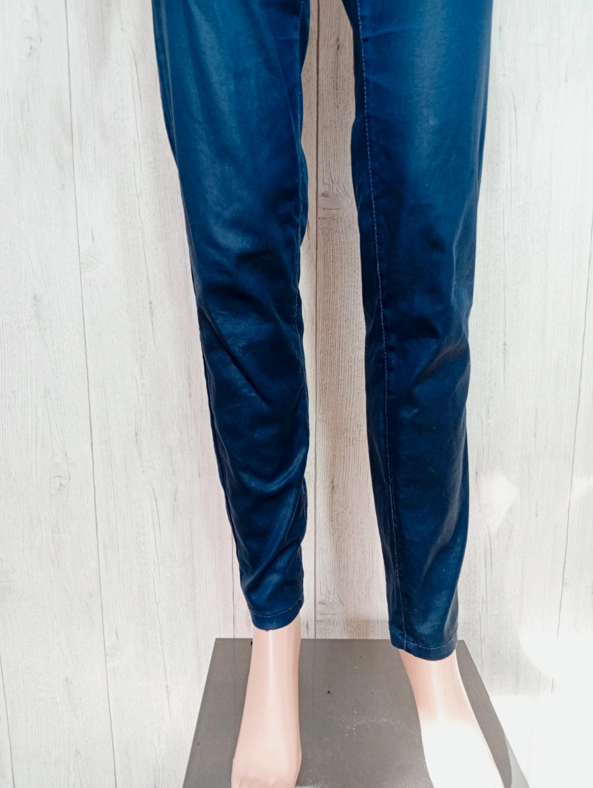 Jean en cuir femme - taille M/38 - Naf Naf - couleur marine – Naf Naf – taille M / 38 / 10 3