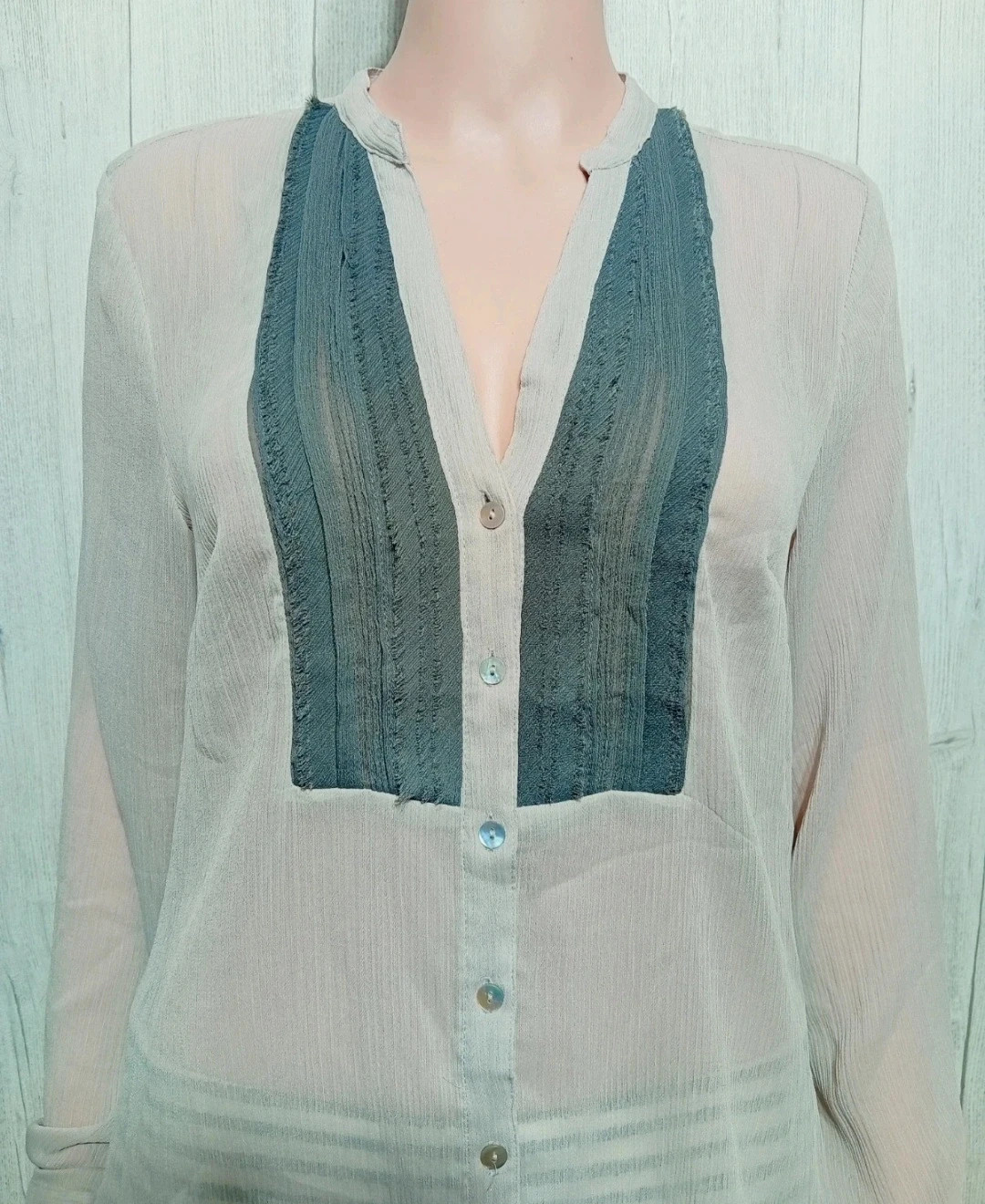Chemisier femme - Taille L/40 - H&M -couleur beige et gris – H&M – taille L / 40 / 12 2