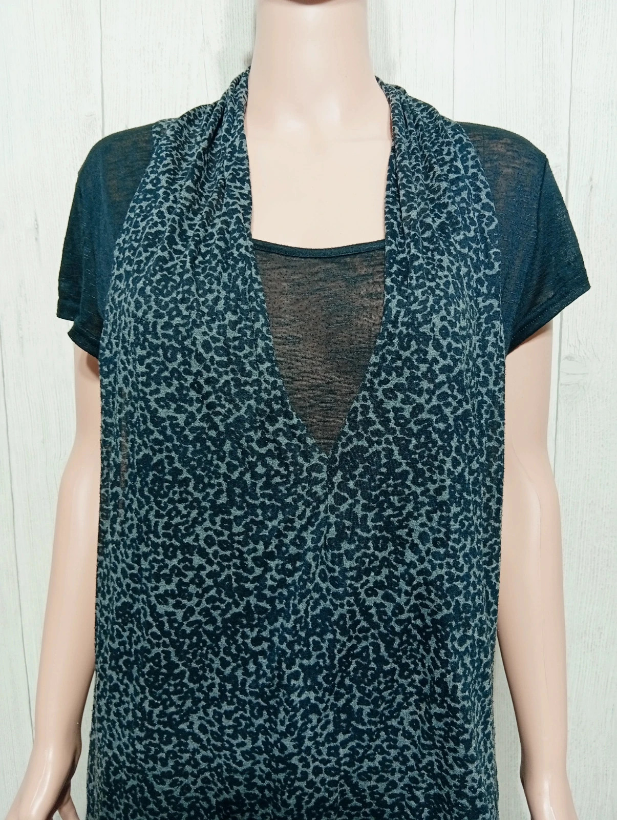 Blouse manche courtefemme- Taille L/40 ( taille 3 ) - couleur noir gris – taille L / 40 / 12 2