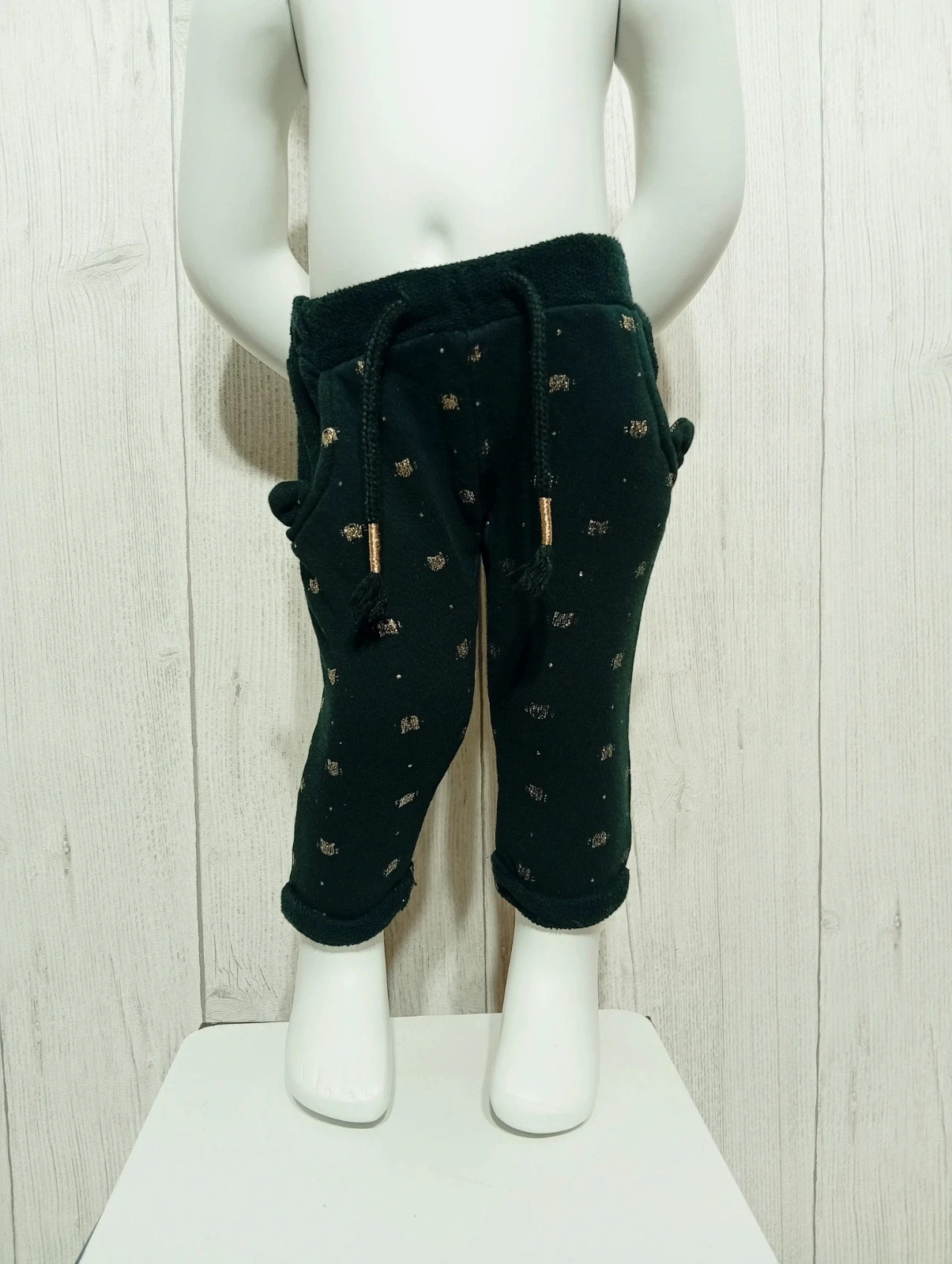 Pantalon fille - Taille 6 mois - tex baby - Couleur noir et dore
