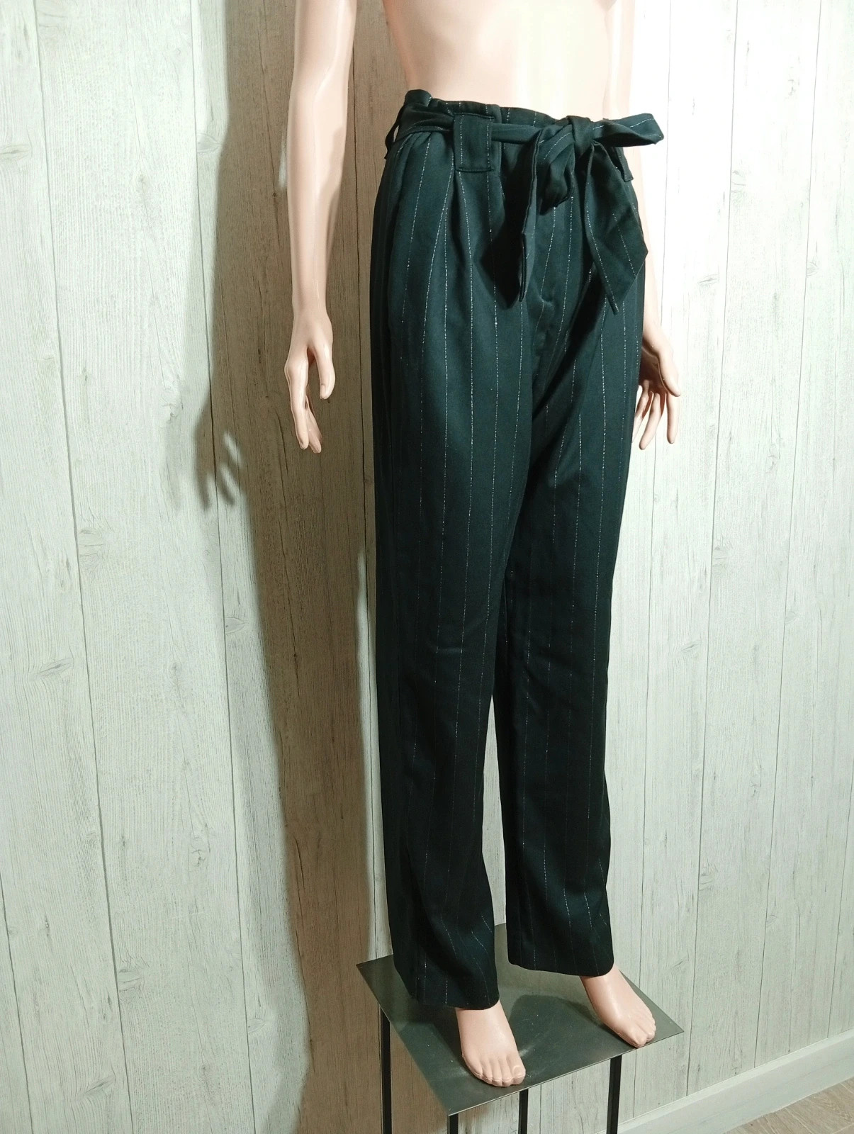 Pantalon femme - Taille L/40 - kiabi - couleur marine et argenté – Kiabi – taille L / 40 / 12 4