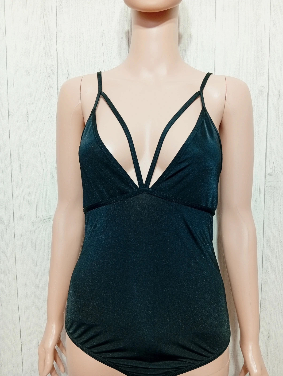 Bodies femme - Taille M/38 - Missguided -couleur noir – Missguided – taille M / 38 / 10 2