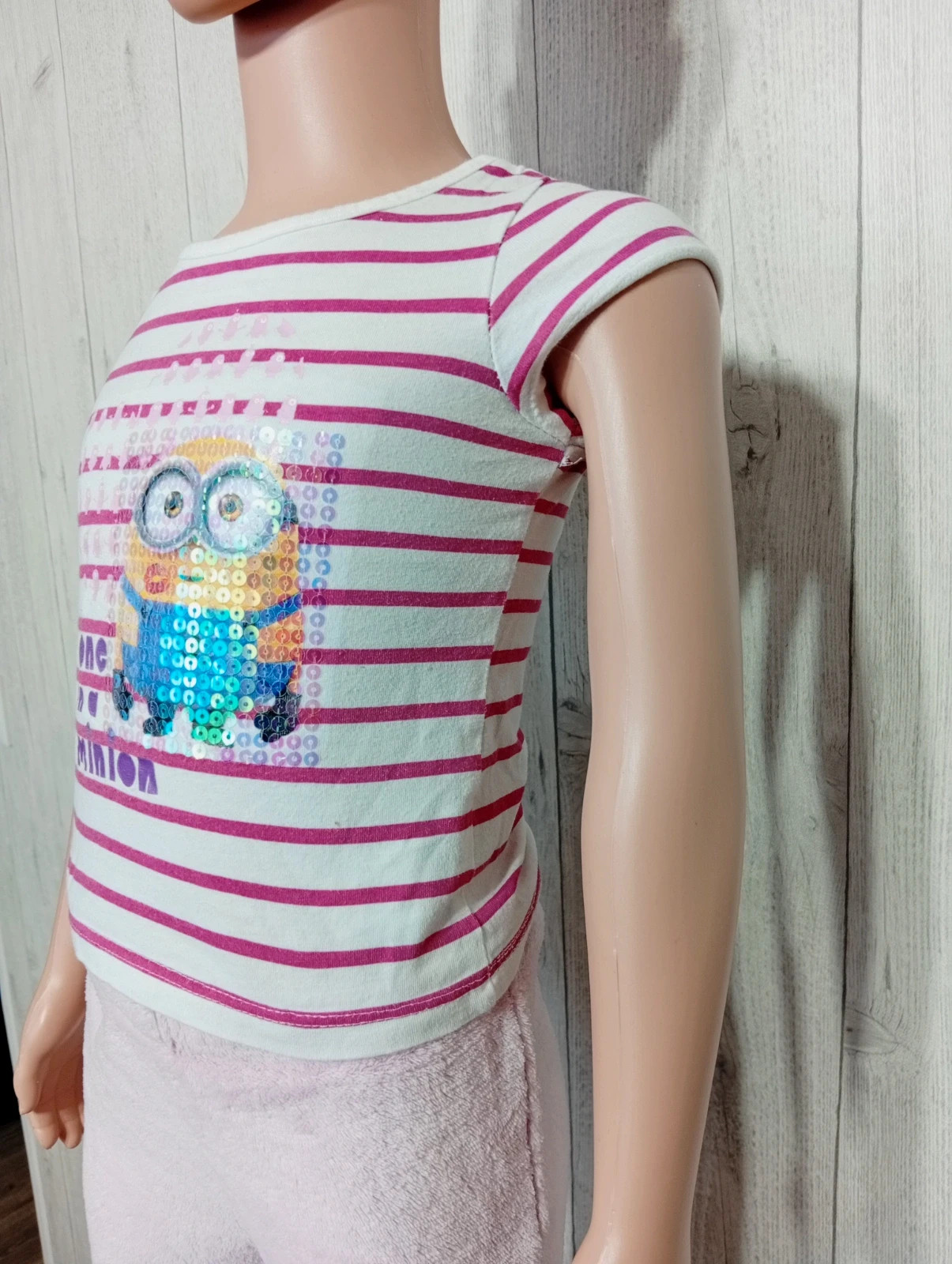 T-shirt manche courte fille - taille 3 ans - Minion - couleur fushia blanc – Minions – taille 3 ans / 98 cm 5