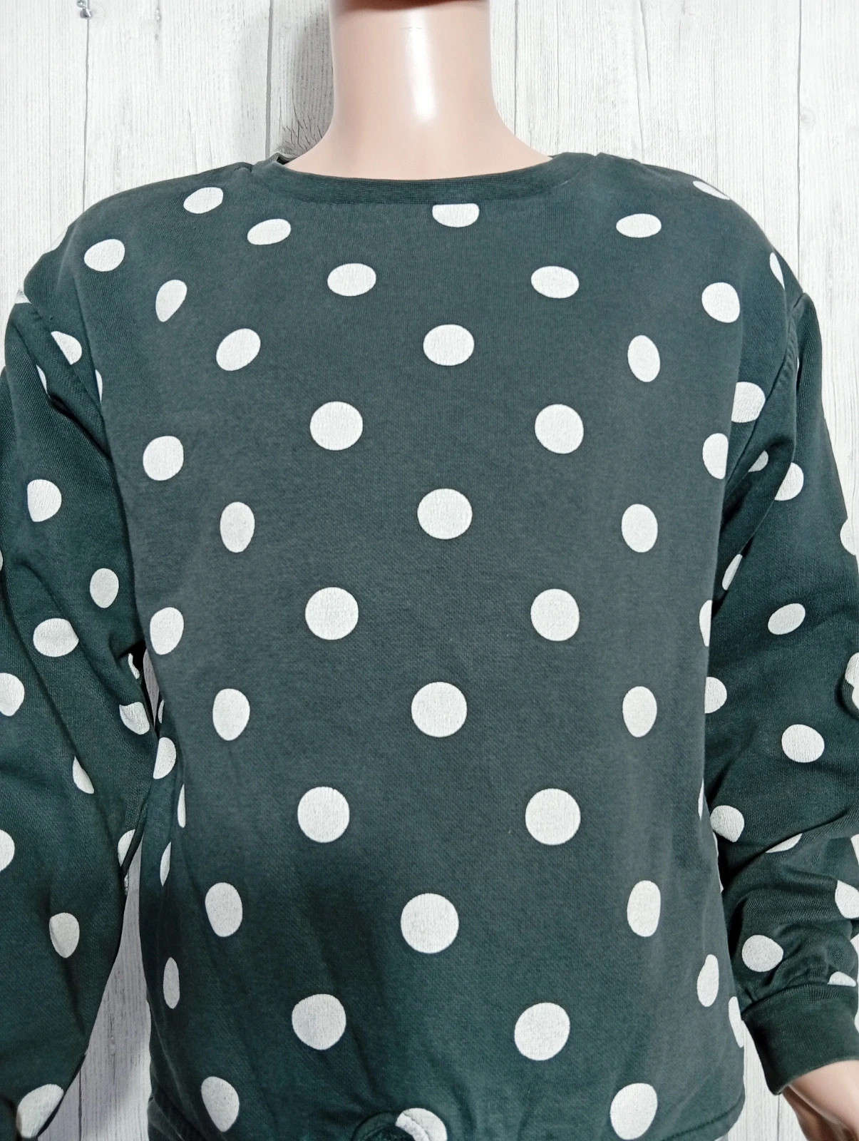 Pull fille - Taille 8 /10 ans ( 134/140 cm) - H&M- Couleur gris et blanc – H&M – taille 9 ans / 134 cm 2
