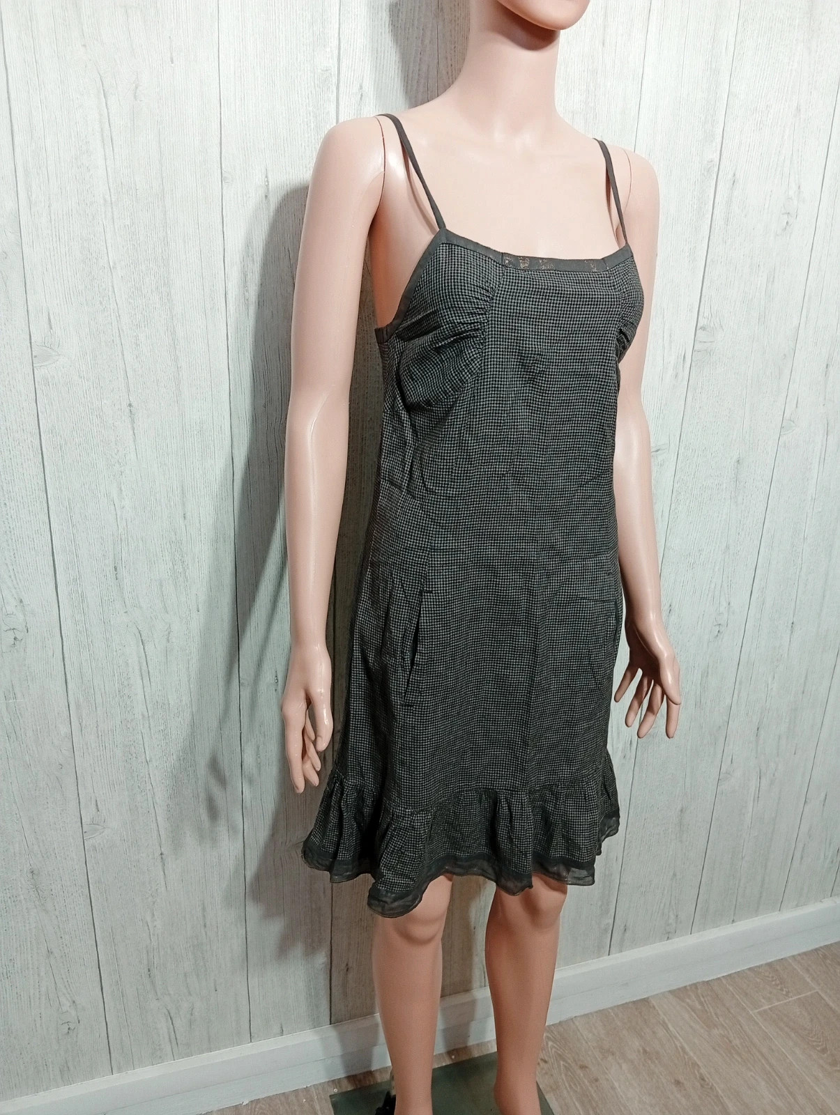 Robe femme - Taille M/38 - chattawak - couleur noir et gris – CHATTAWAK – taille M / 38 / 10 4