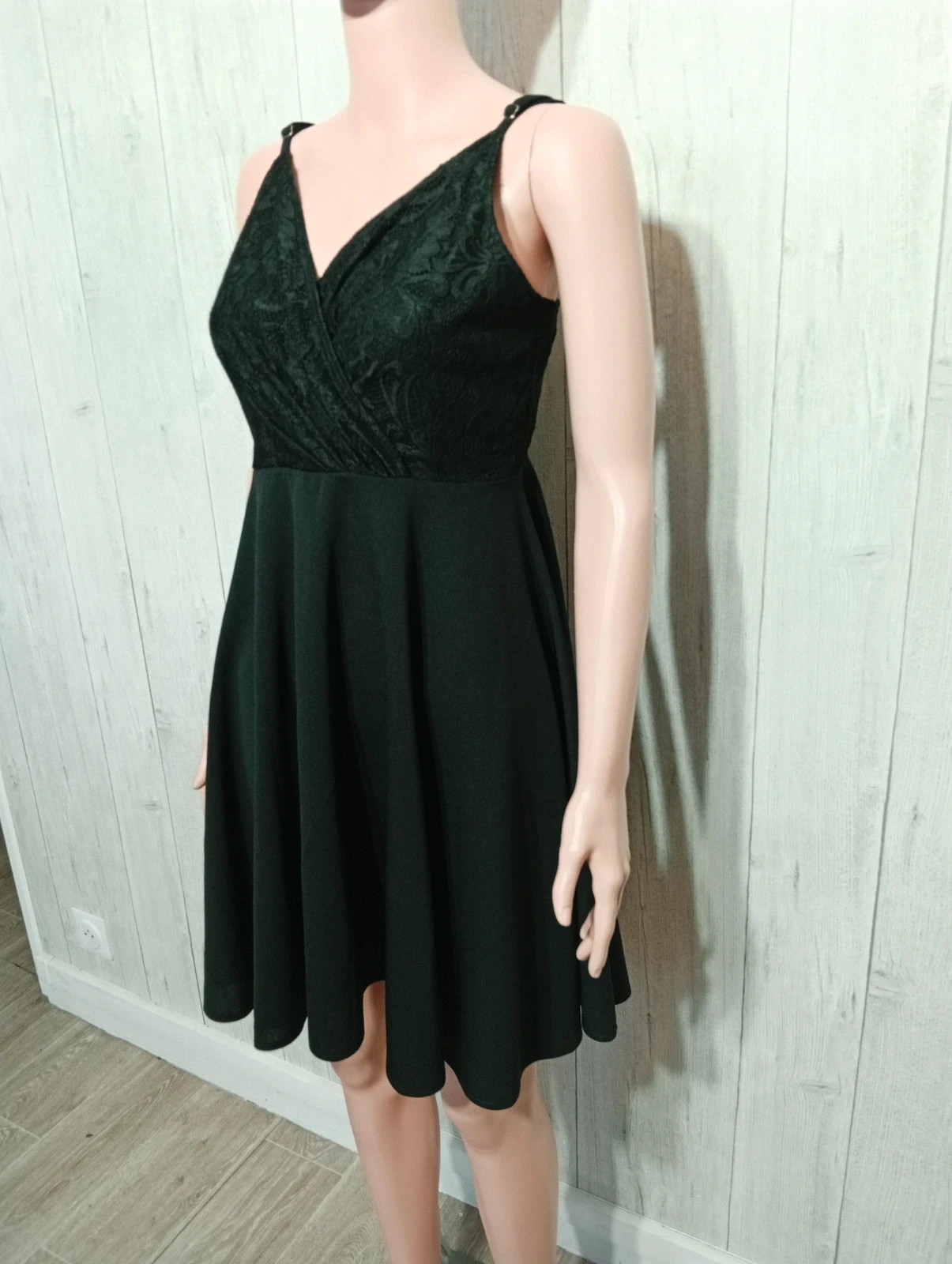Robe femme - Taille M/38 - shein - couleur noir – Shein – taille M / 38 / 10 5
