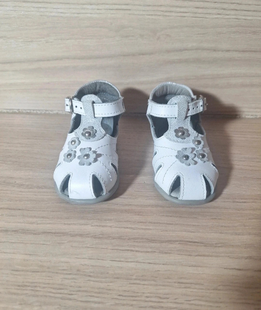 Chaussures fille - Taille 20 - by andre - couleur blanc et gris – André – taille 20 3
