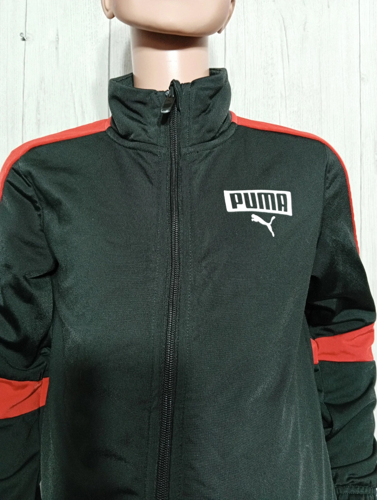 Ensemble de survêtement 2 pieces garçon- Taille 9/10 ans ( 140 cm) - puma - couleur noir et rouge – Puma – taille 10 ans / 140 cm 3