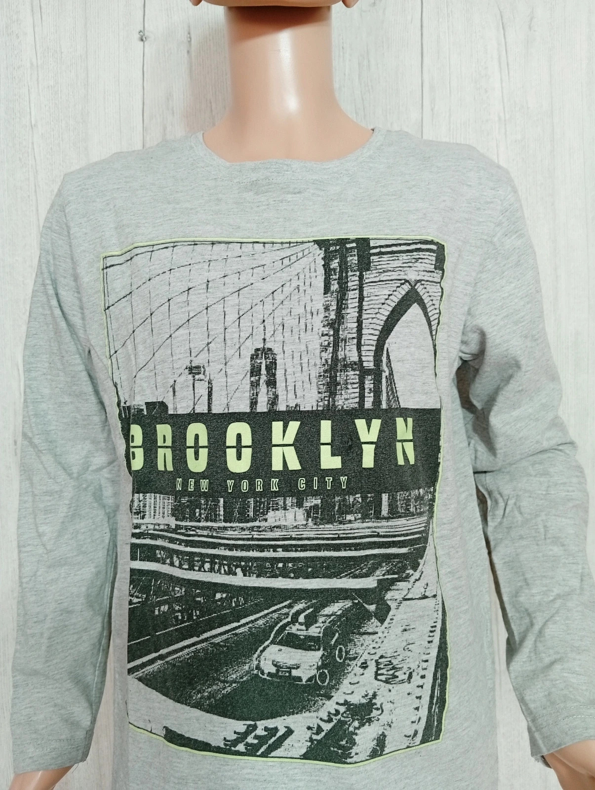 T-shirt manche longue garcon- Taille 10/11 ans ( 146 cm) - primark- couleur gris et noir – Primark – taille 11 ans / 146 cm 2