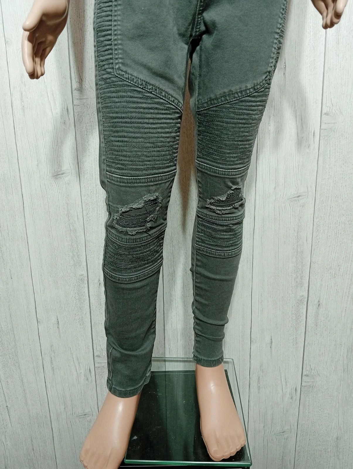 Jeans garcon - Taille 9 ans ( 134 cm ) - zara boy - couleur gris – Zara Boys – taille 9 ans / 134 cm 3