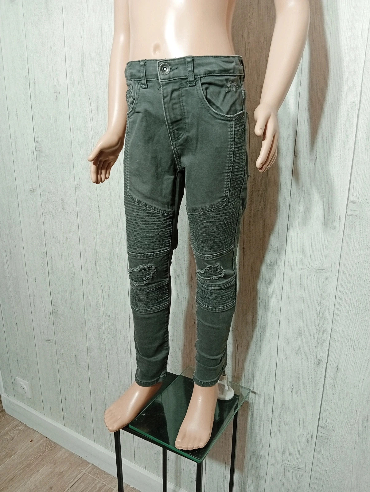 Jeans garcon - Taille 9 ans ( 134 cm ) - zara boy - couleur gris – Zara Boys – taille 9 ans / 134 cm 5