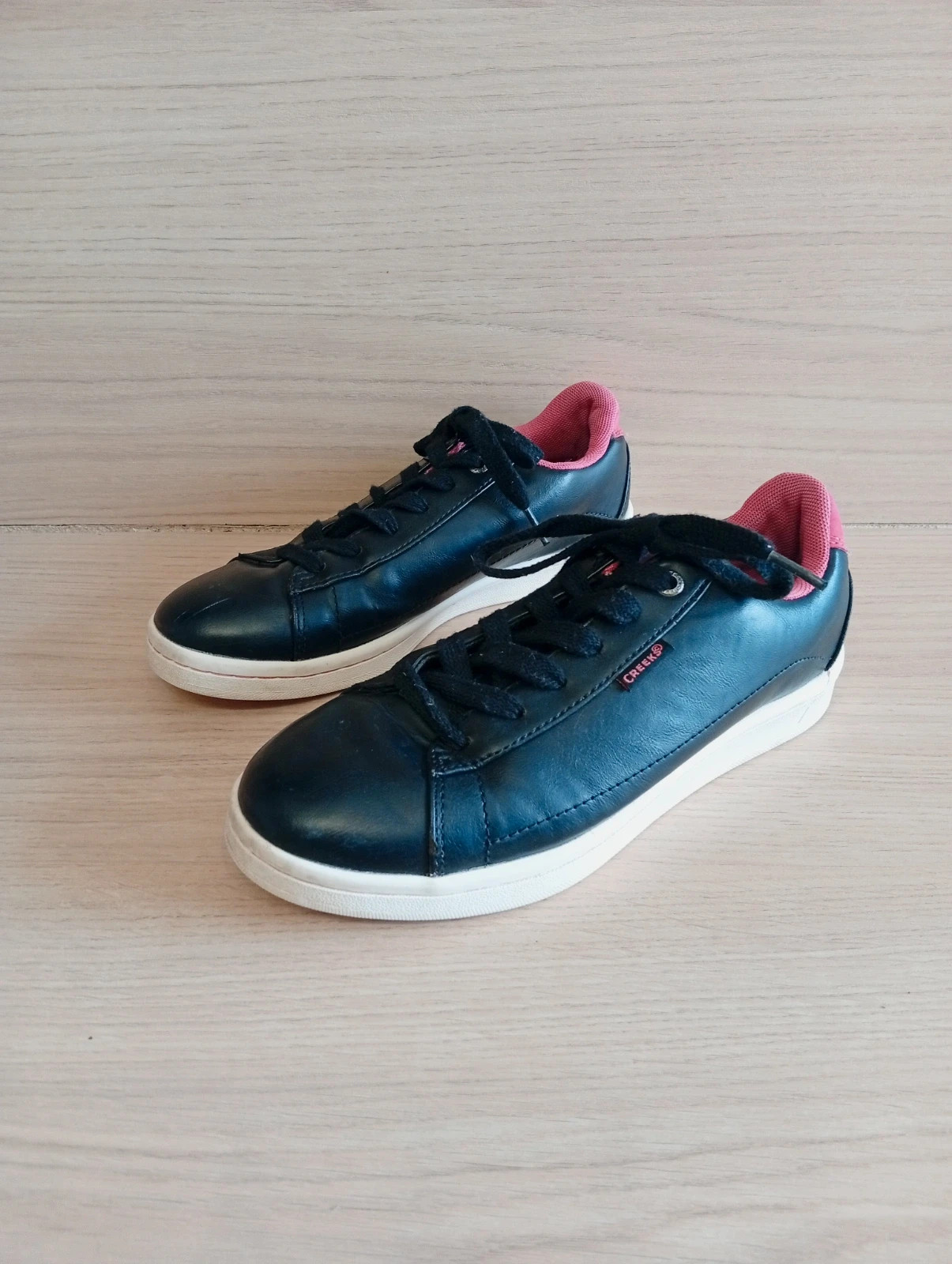 Baskets femme- Taille 37 - creeks - couleur noir et fushia