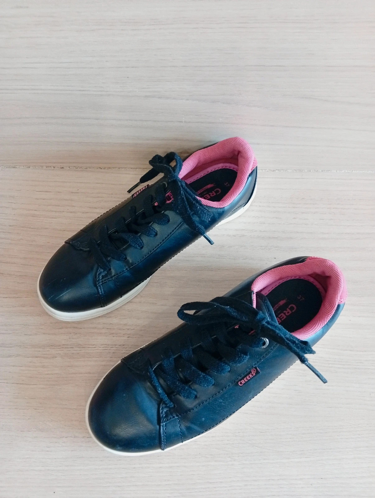 Baskets femme- Taille 37 - creeks - couleur noir et fushia – Creeks – taille 37 2