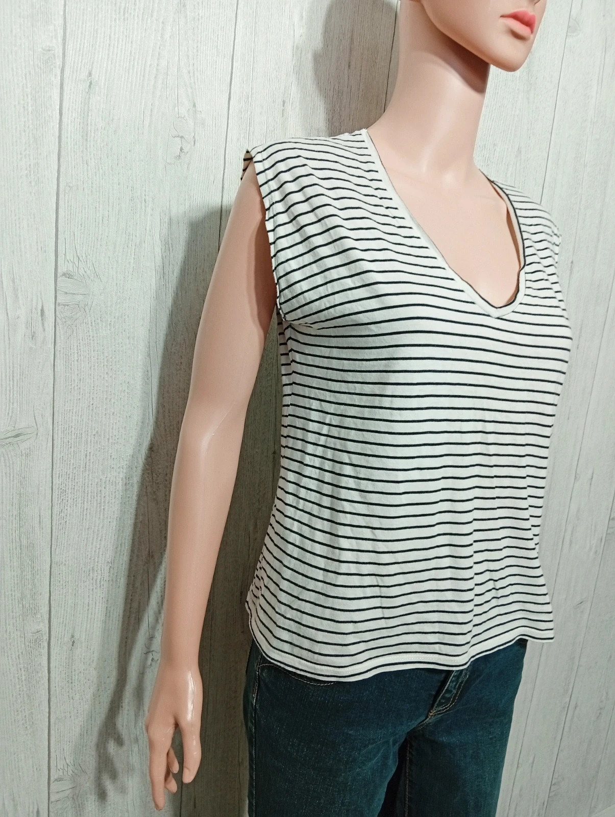 T-shirt manche courte femme- Taille M/38 - Naf Naf - couleur marine et blanc – Naf Naf – taille M / 38 / 10 4
