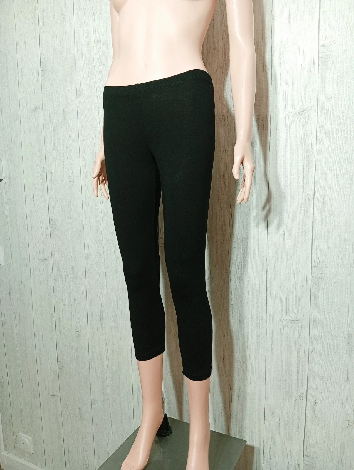 Leggins femme - taille S/36 - la halle- couleur noir – La Halle – taille S / 36 / 8 5