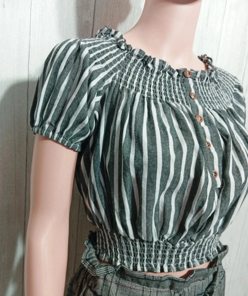 Top femme - Taille M/38 - shein - couleur gris et blanc – Shein – taille M / 38 / 10 3
