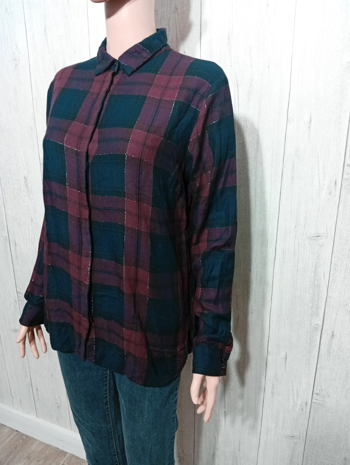 Chemise femme- Taille M/38- kiabi- couleur marine et bordeaux – Kiabi – taille M / 38 / 10 5