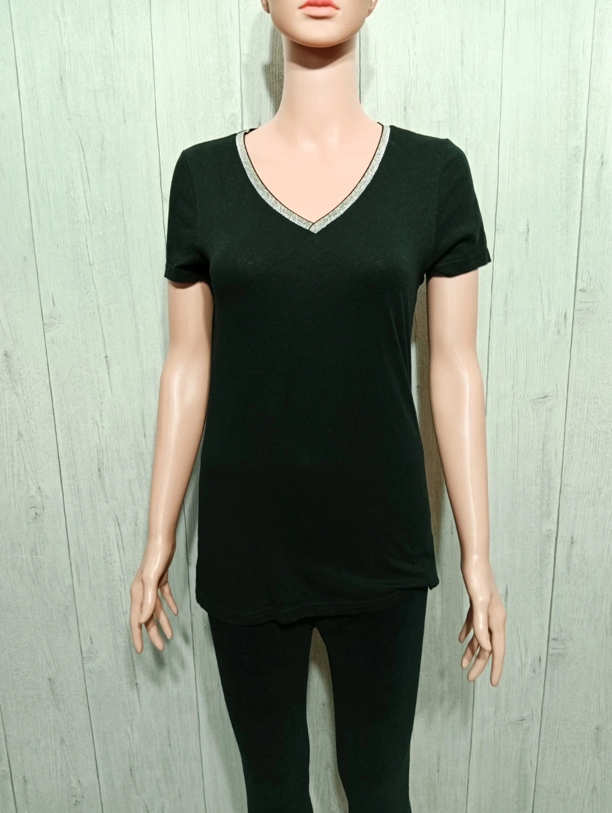 T-shirt manche courte - taille M/38 - couleur noir et argente – taille M / 38 / 10
