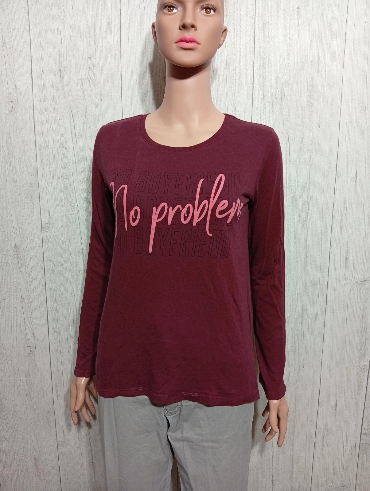 T-shirt manche longue fille - Taille S/ 16 ans ( 158/164 cm) - kiabi - couleur bordeaux noir et rose – Kiabi – taille 16 ans / 176 cm