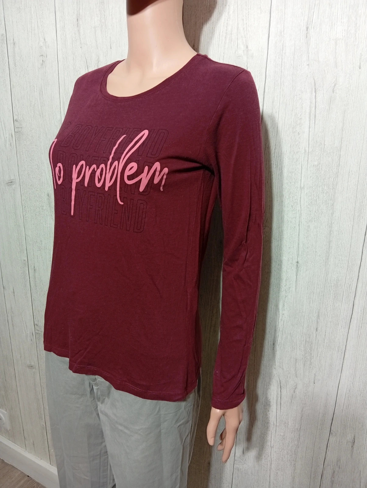 T-shirt manche longue fille - Taille S/ 16 ans ( 158/164 cm) - kiabi - couleur bordeaux noir et rose – Kiabi – taille 16 ans / 176 cm 5