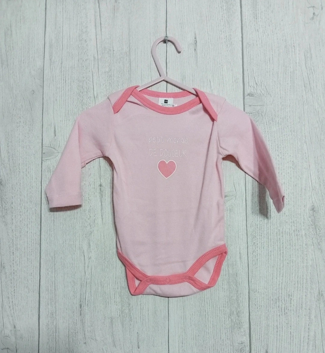 Bodies fille- taille 3 mois - tissaia - Couleur rose fushia blanc