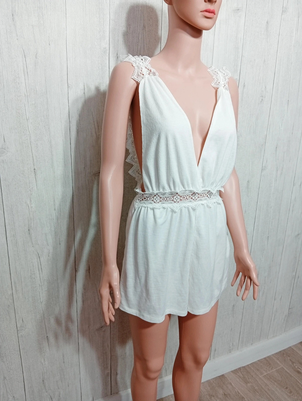 Combi short femme - Taille M/38- pull & bear - couleur blanc – Pull & Bear – taille M / 38 / 10 4