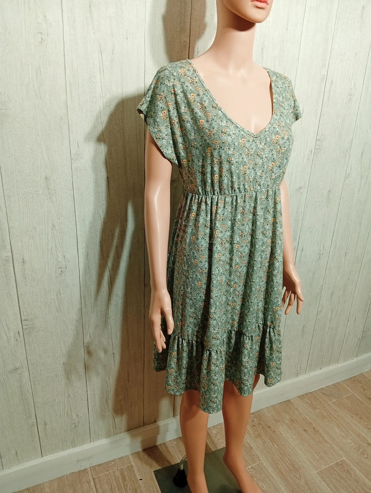 Robe femme - Taille M/38- La Halle - couleur menthe jaune et blanc – La Halle – taille M / 38 / 10 4