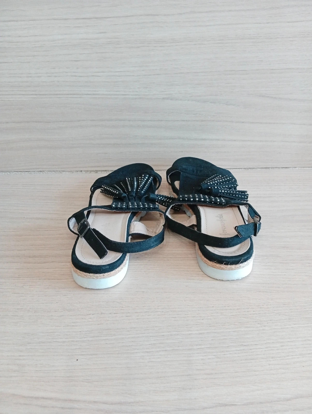 Sandales femme - Taille 36 - forever folie- couleur noir et beige – Forever Folie – taille 36 3