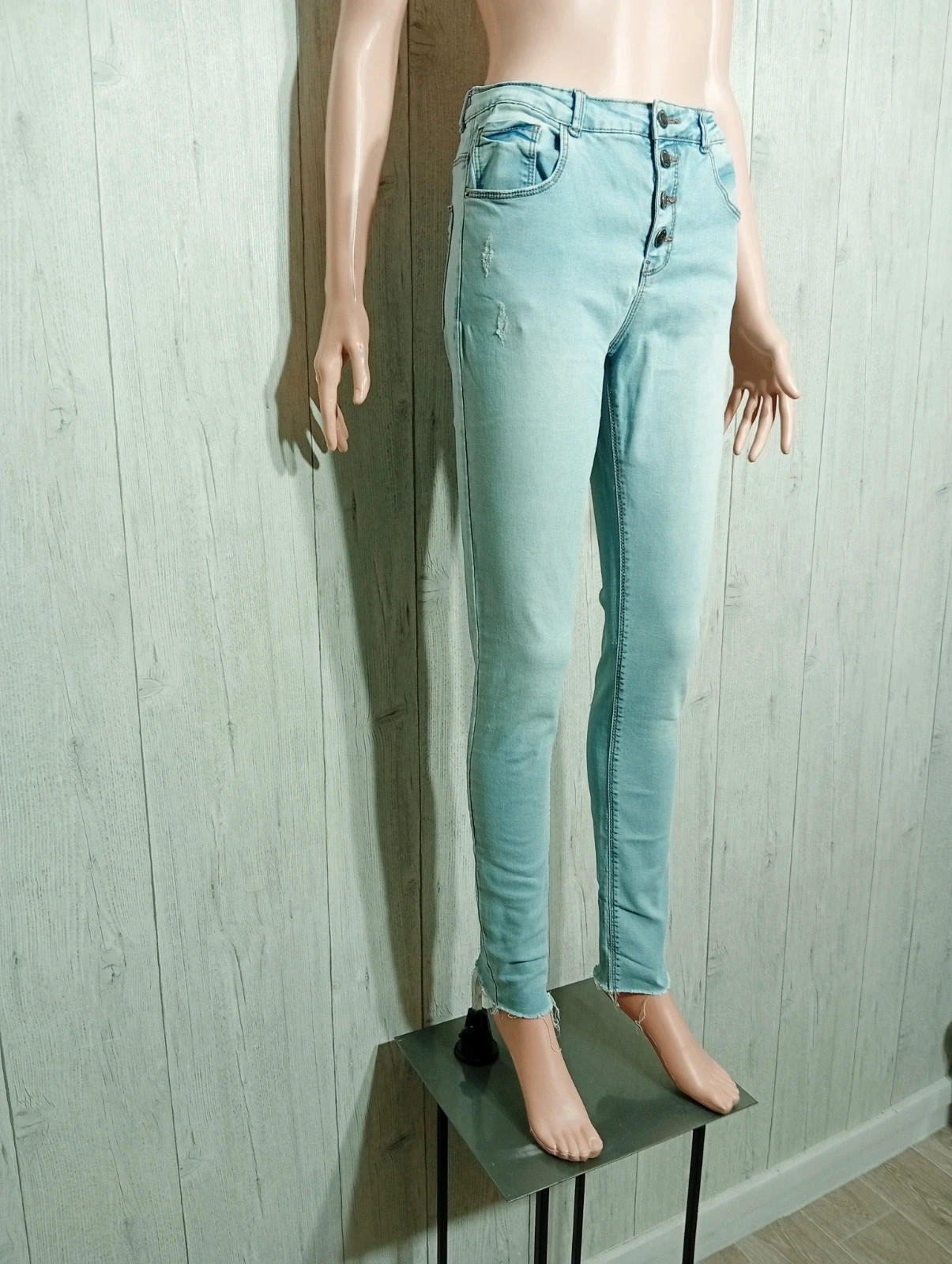 Jeans skinny fille - Taille S/16 ans ( 158/164 cm) -kiabi - couleur bleu clair – Kiabi – taille 16 ans / 176 cm 4