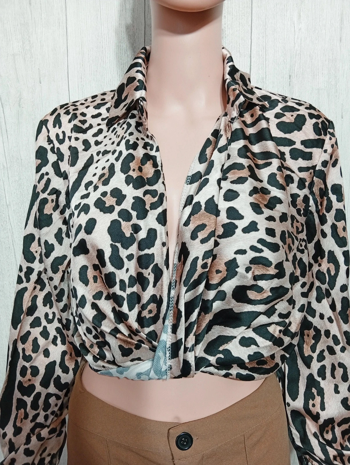 Blouse femme- Taille 36/38- couleur noir et beige – taille M / 38 / 10 2