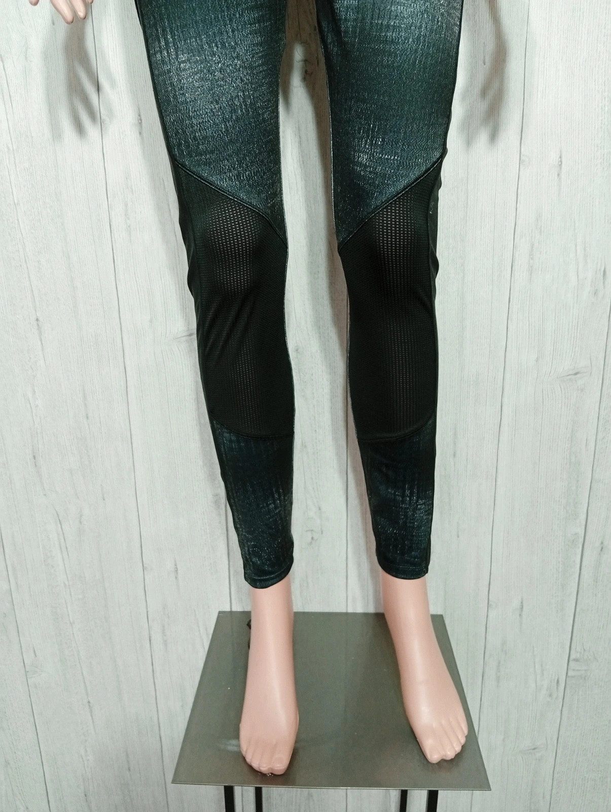 Leggins femme - Taille L/40- Domyos - couleur noir et bleu – Domyos – taille L / 40 / 12 3