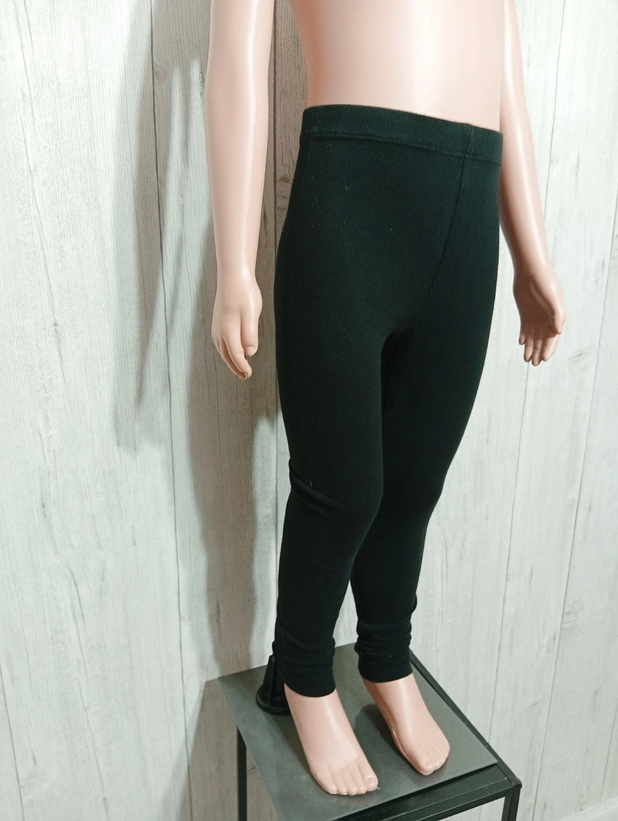 Leggins fille - Taille 6ans(115/119 cm) - kiabi- couleur noir – Kiabi – taille 6 ans / 116 cm 4