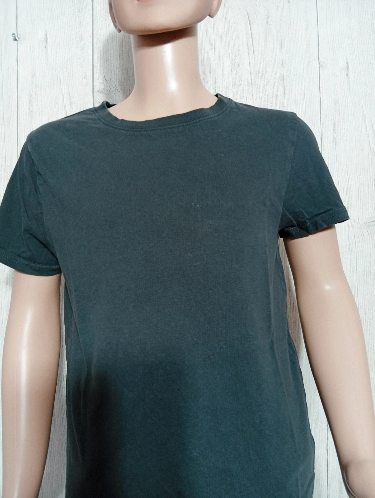 T-shirt manche courte garcon- Taille 12 ans ( 144/155cm) - kiabi- couleur noir gris – Kiabi – taille 12 ans / 152 cm 2